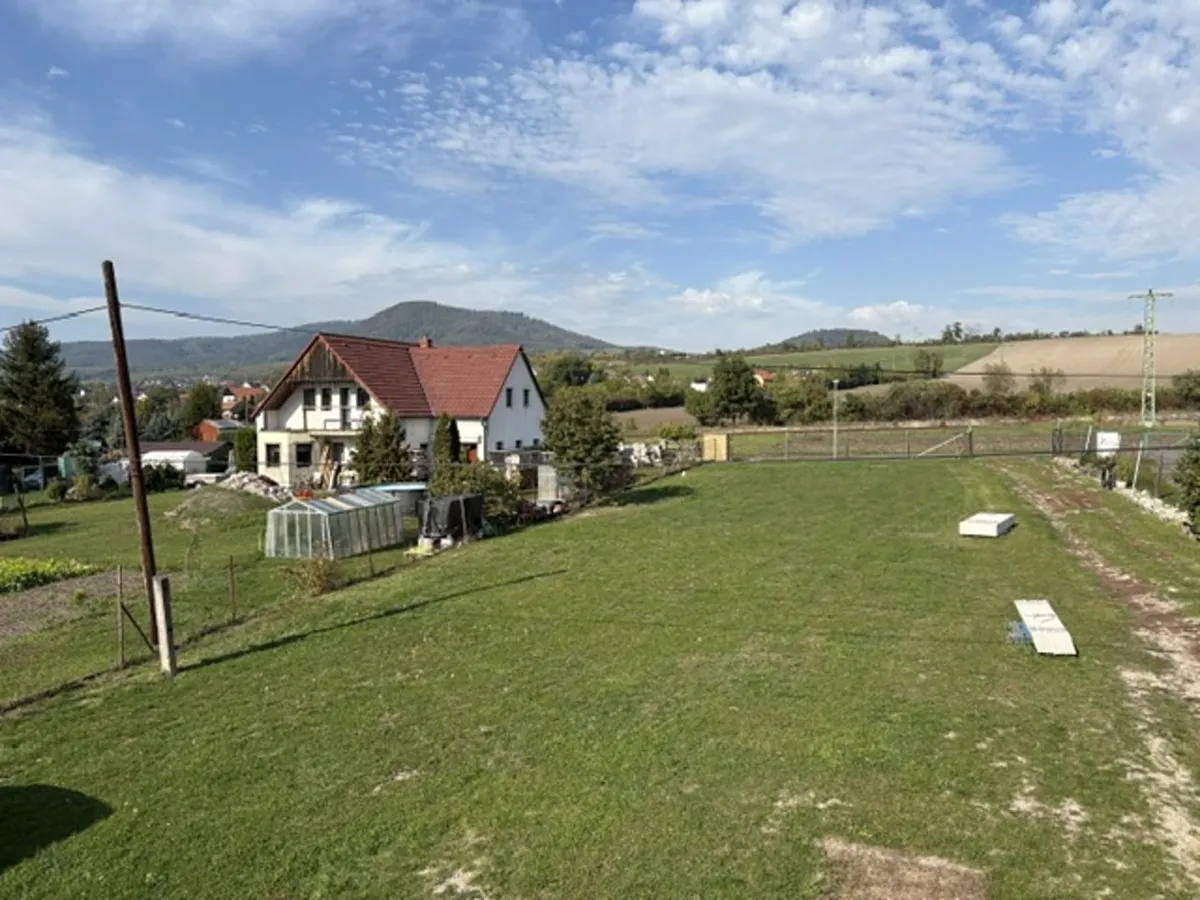 Prodej stavebního pozemku 944 m²