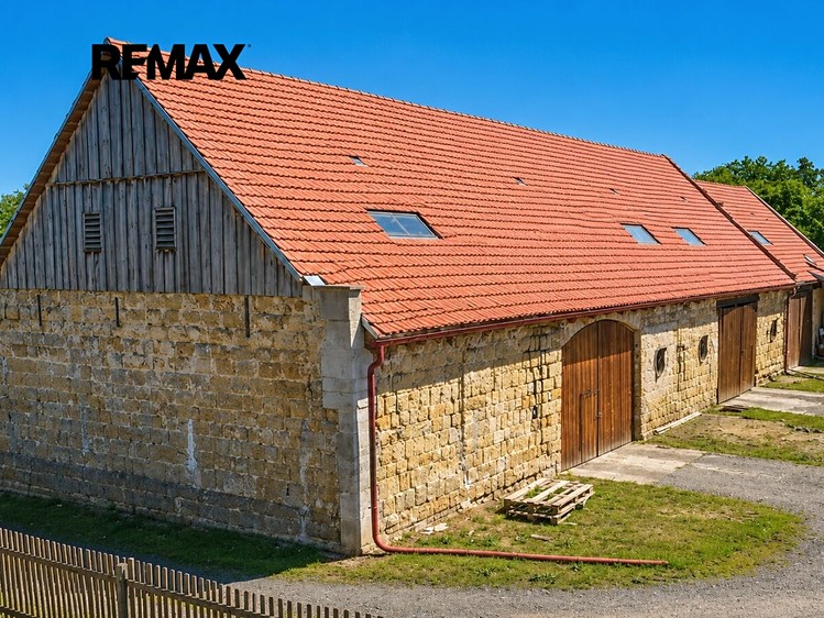 Prodej komerčního prostoru, 320 m² (15 z 76)