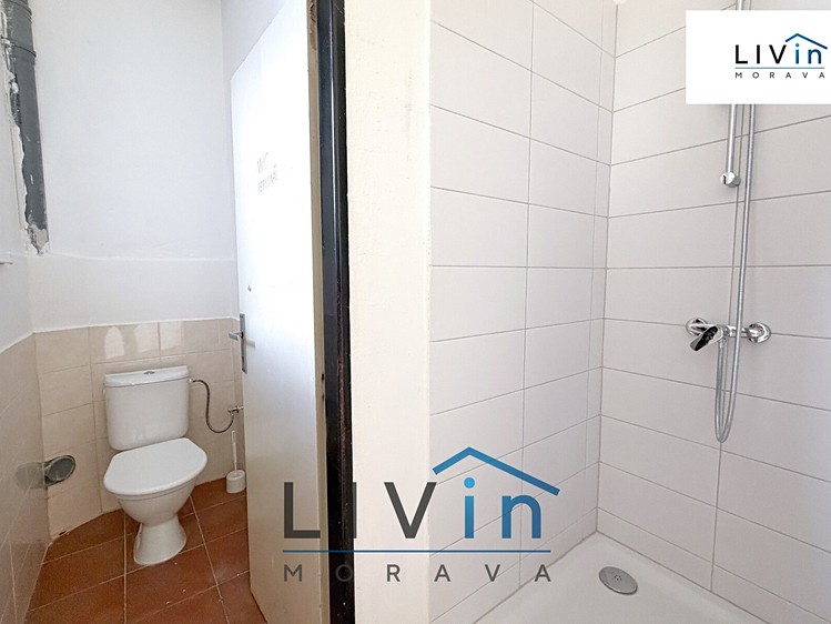 Gewerbefläche zur Miete, 48 m² (2 von 13)