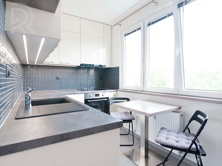 Wohnung 2+1 zur Miete, 54 m² (1 von 10)