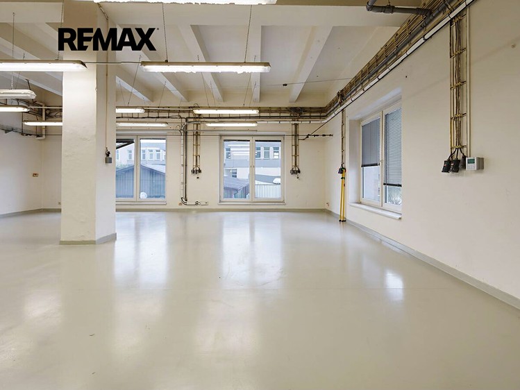 Gewerbefläche zum Kauf, 2.147 m² (30 von 42)