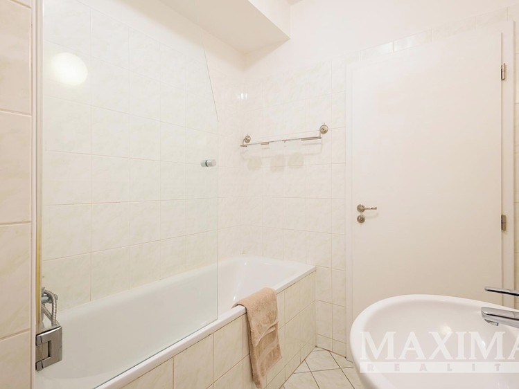 Квартира 3+kk на продаж, 74 м² (17 з 25)