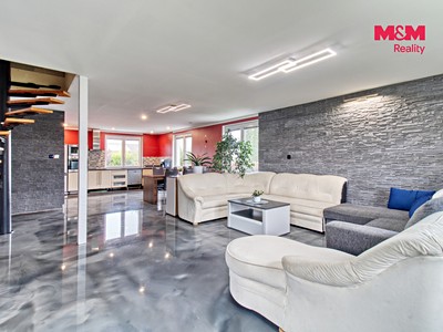 Будинок на продаж, 298 м² (2 з 21)