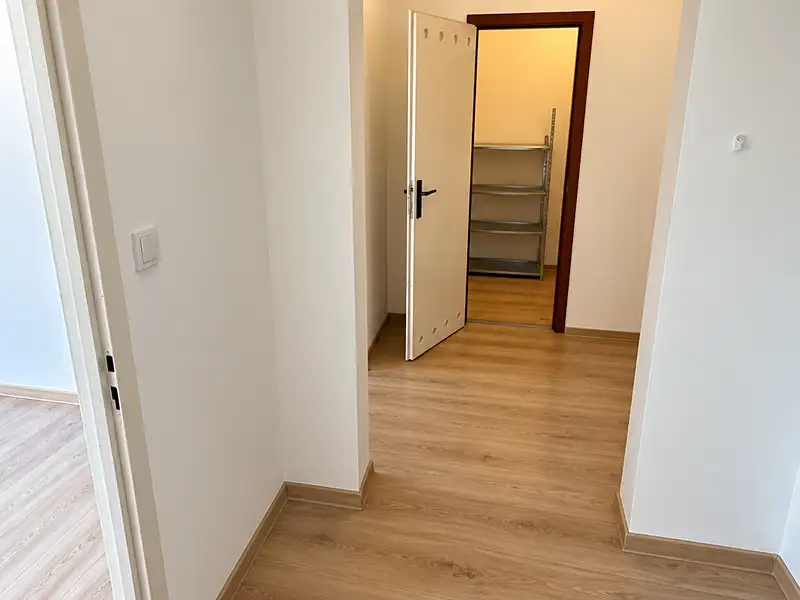 Pronájem bytu 2+kk 42 m², Ústí nad Labem – náhled fotky 3