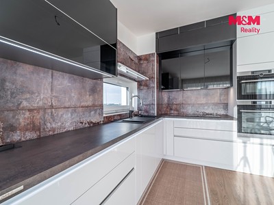 Квартира 5+kk на продаж, 112 м² (2 з 30)