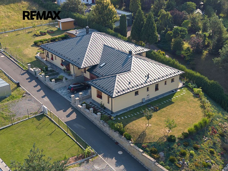 Будинок на продаж, 344 м² (1 з 42)