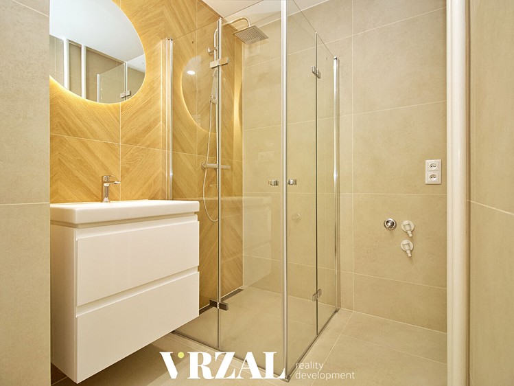 Prodej bytu 3+1, 66 m² (9 z 21)