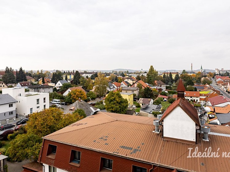 Квартира 2+kk в оренду, 40 м² (16 з 18)