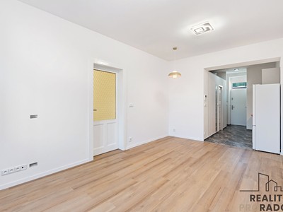 Wohnung 2+1 zur Miete, 53 m² (3 von 13)