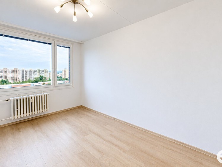 Pronájem bytu 2+kk, 43 m² (1 z 17)
