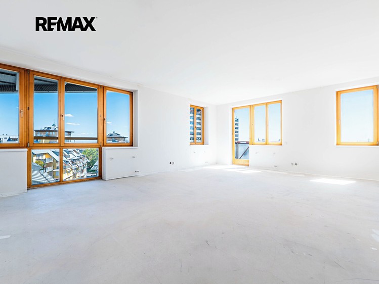 Wohnung 3+1 zum Kauf, 128 m² (1 von 17)