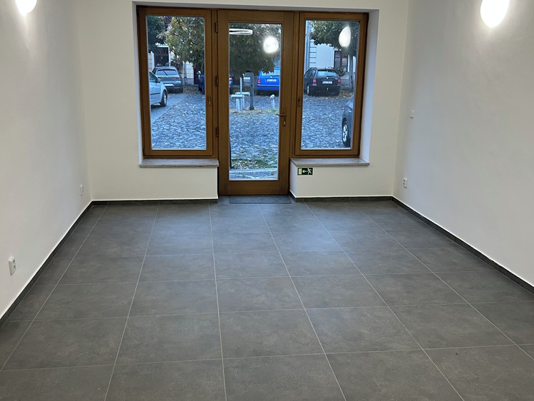 Комерційне приміщення в оренду, 47 м² (4 з 13)