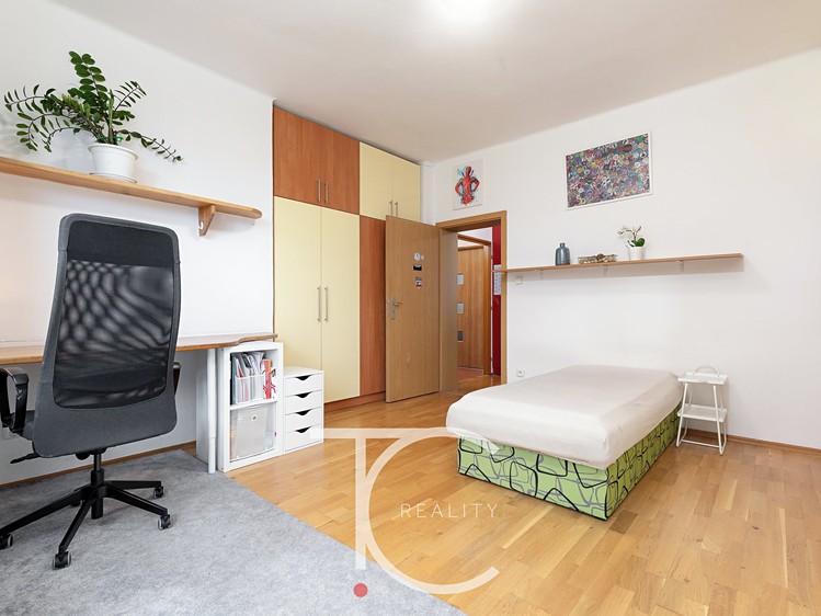 Квартира 4+kk на продаж, 72 м² (8 з 25)