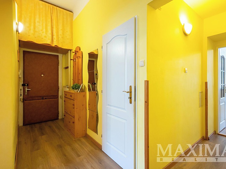 Квартира 4+kk на продаж, 89 м² (27 з 30)