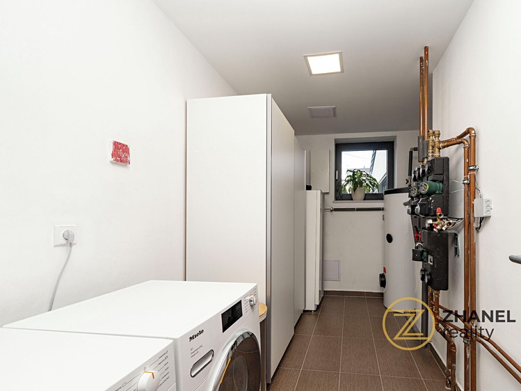 Будинок на продаж, 351 м² (31 з 70)