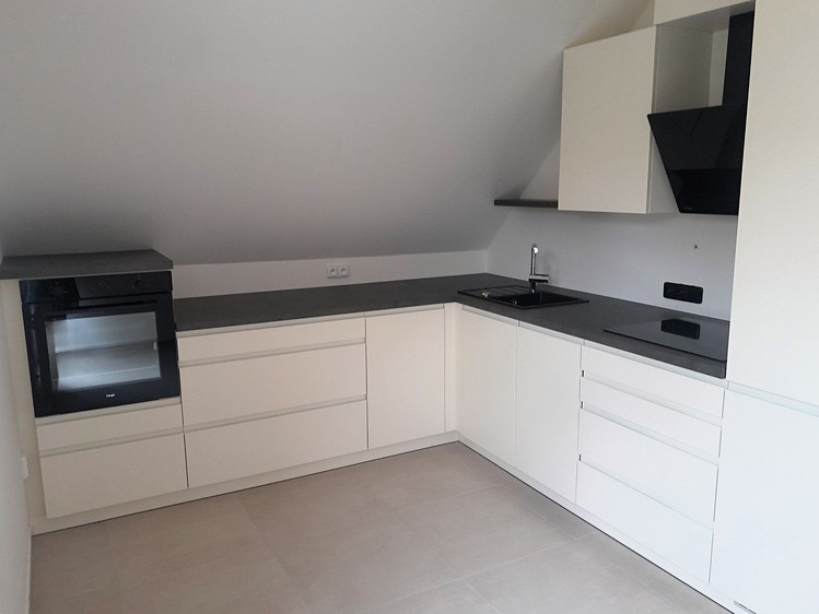 Pronájem bytu 3+1, 82 m² (5 z 14)