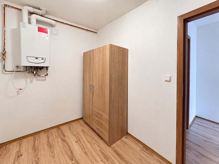 Pronájem bytu 3+kk, 65 m² (9 z 11)