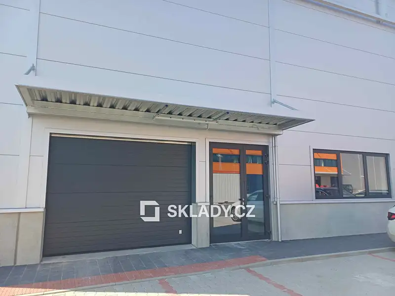 Pronájem skladového prostoru 816 m², Mladá Boleslav – náhled fotky 1