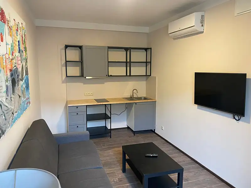 Pronájem bytu 1+kk 22 m², Litoměřice – náhled fotky 2