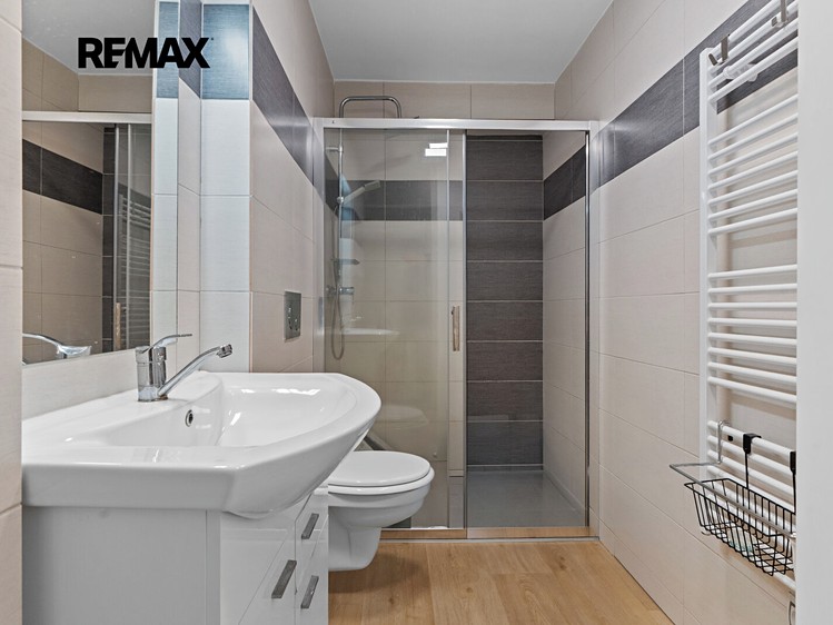 Prodej domu, 255 m² (4 z 28)