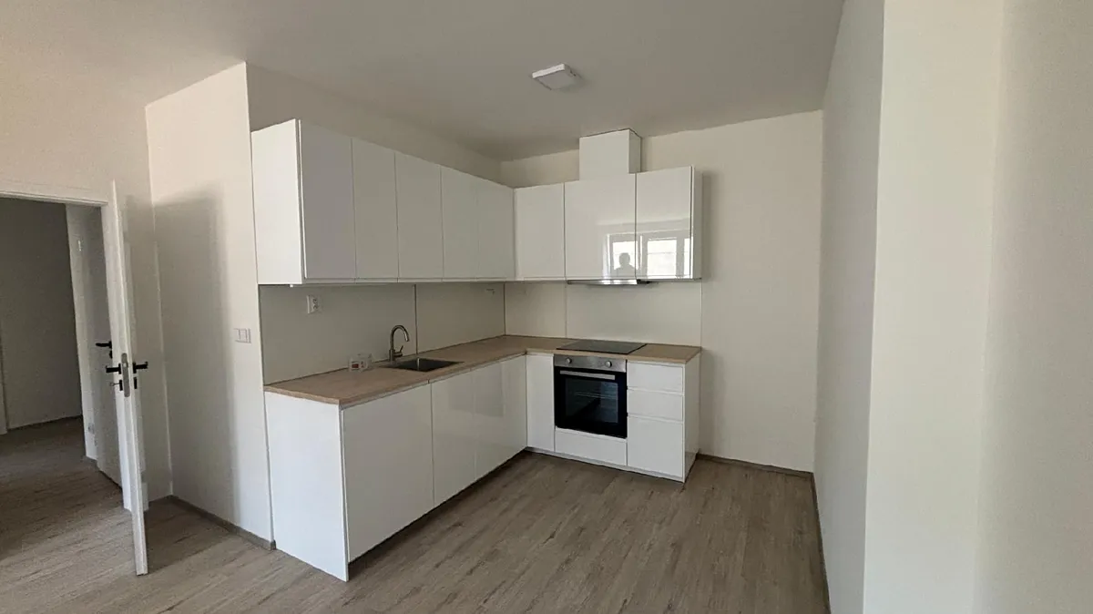 Pronájem bytu 2+kk 59 m²