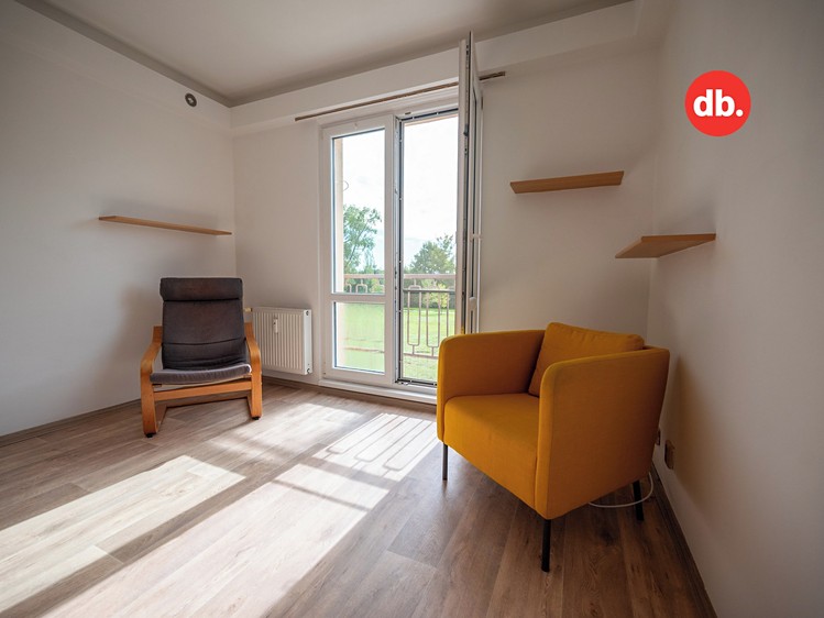 Pronájem bytu 3+1, 72 m² (2 z 13)