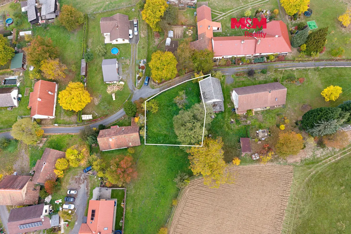 Prodej stavebního pozemku 740 m²