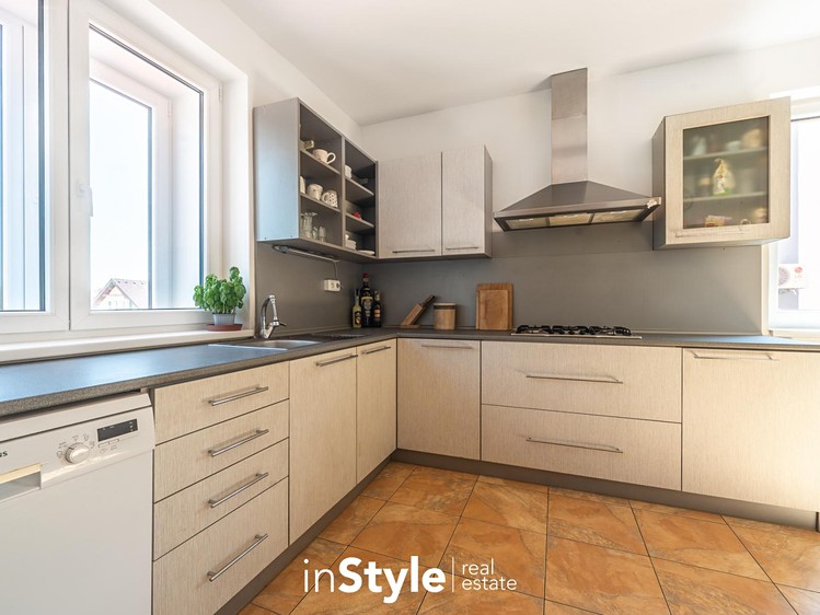 Prodej domu, 210 m² (4 z 45)