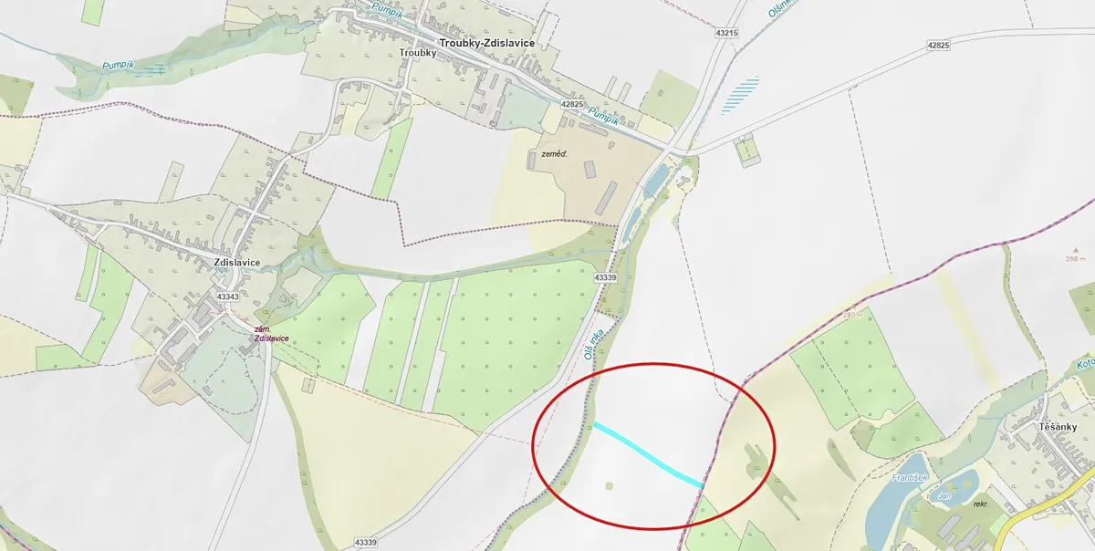 Prodej pole 4352 m²