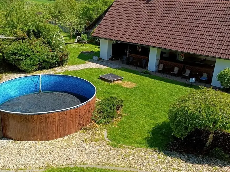 Prodej ubytovacího zařízení 700 m², Bobrová – náhled fotky 3
