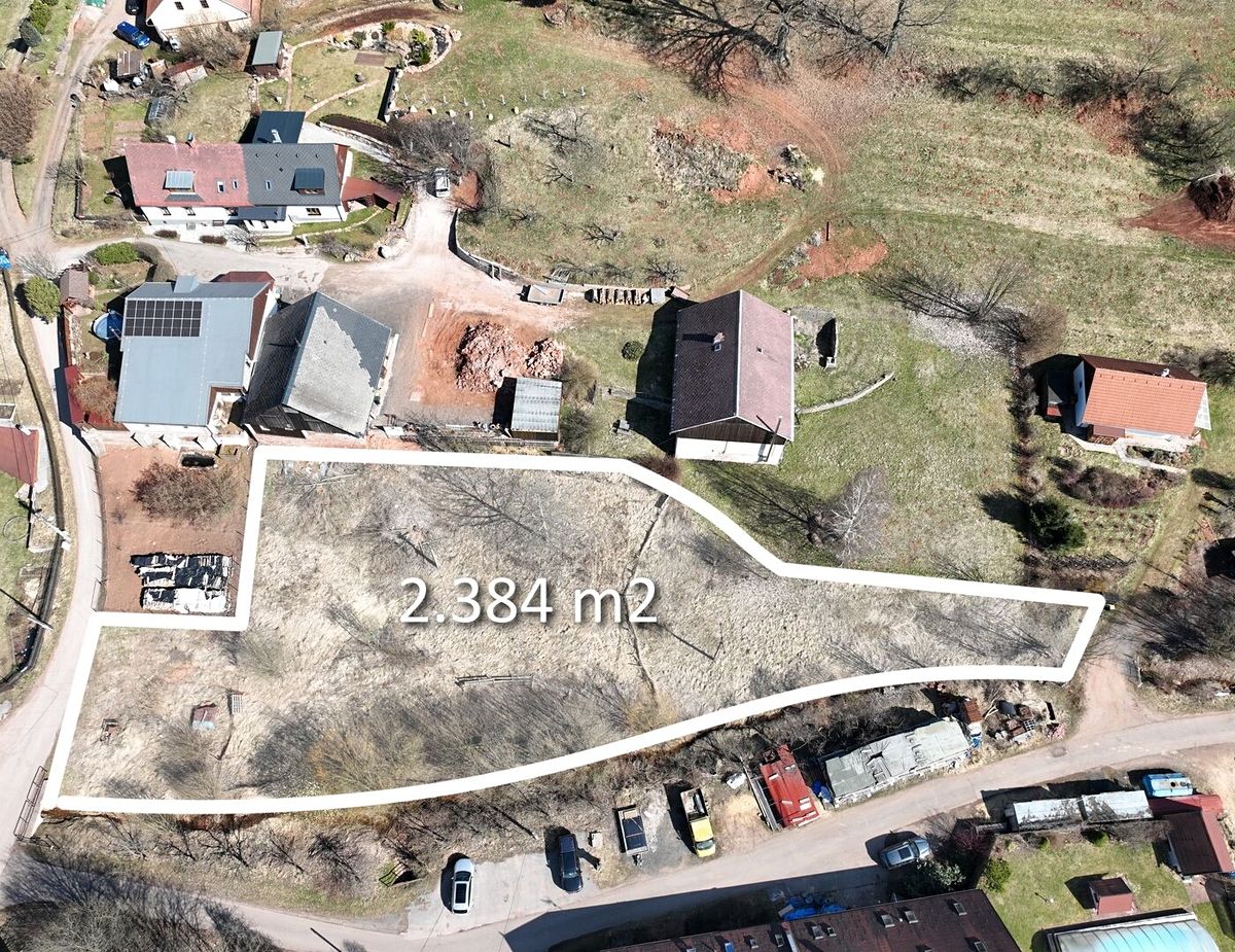 Prodej stavebního pozemku 2384 m², Trutnov – fotka 1 z 3