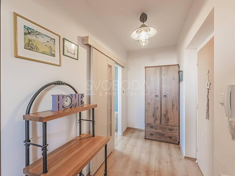 Квартира 1+kk в оренду, 29 м² (13 з 19)