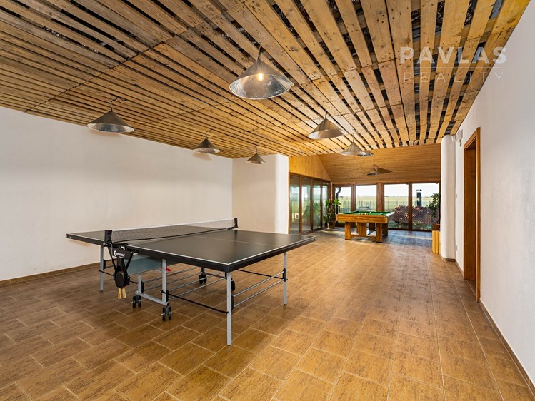 Prodej domu, 1 805 m² (31 z 37)