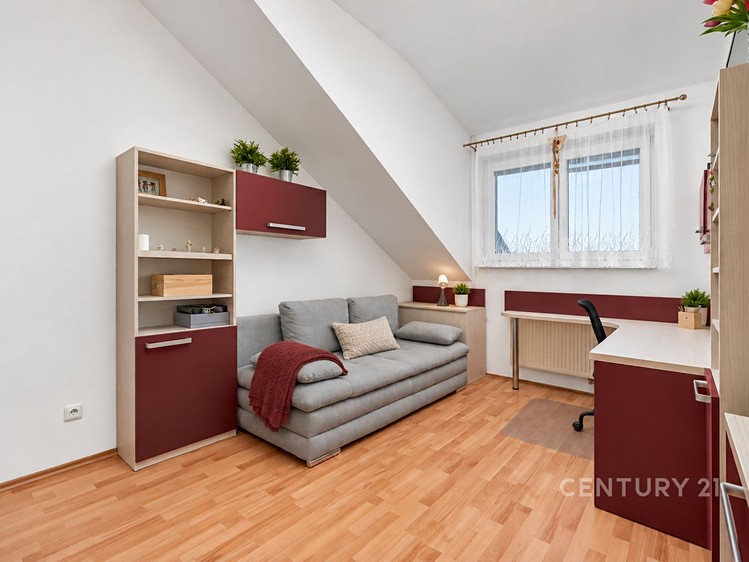 Будинок на продаж, 107 м² (8 з 18)