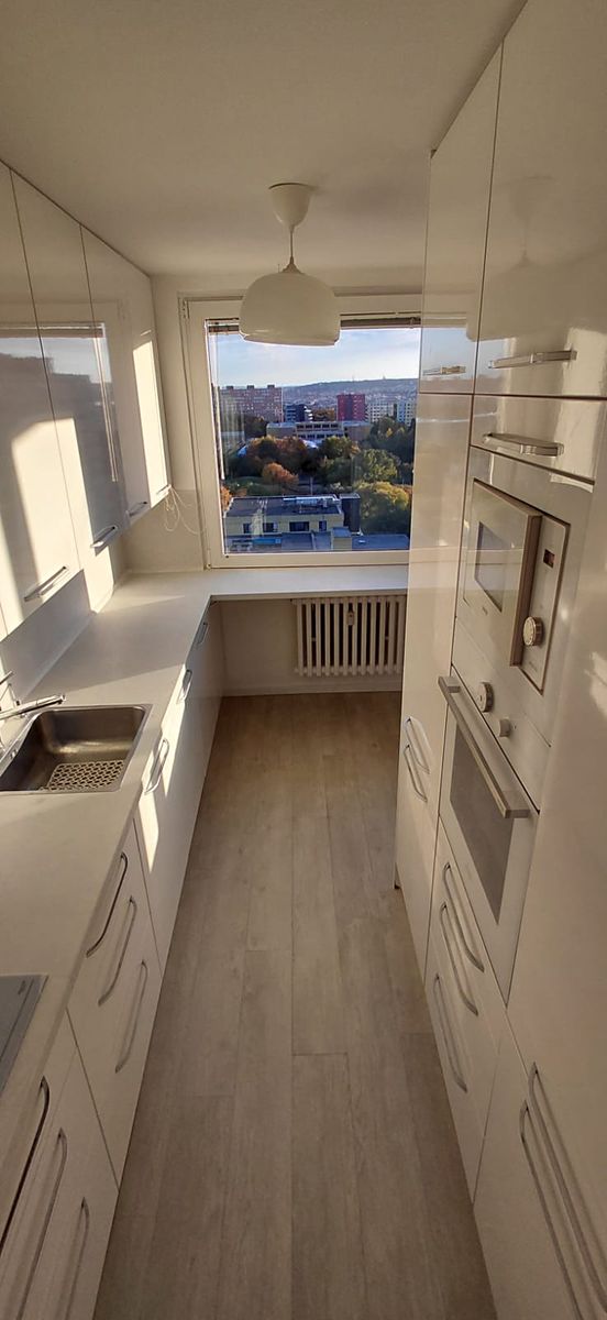 Pronájem bytu 4+1 81 m²