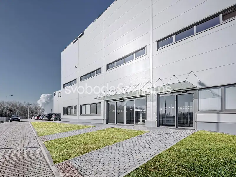 Pronájem výrobní haly, prostoru 3472 m², Spořice – náhled fotky 2