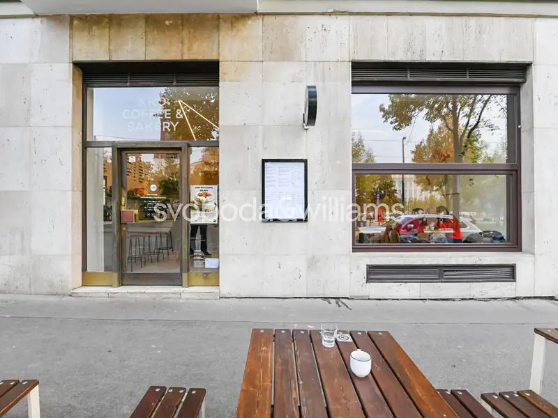 Prodej obchodního prostoru 90 m², Praha – náhled fotky 1