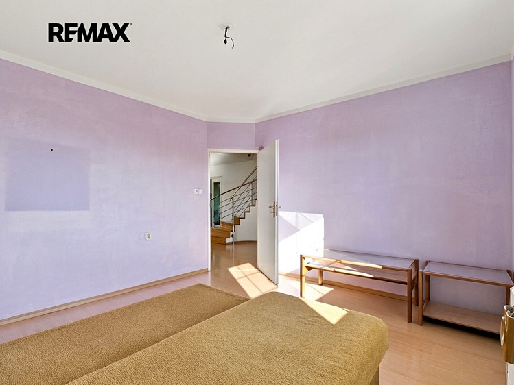 Будинок на продаж, 268 м² (18 з 45)