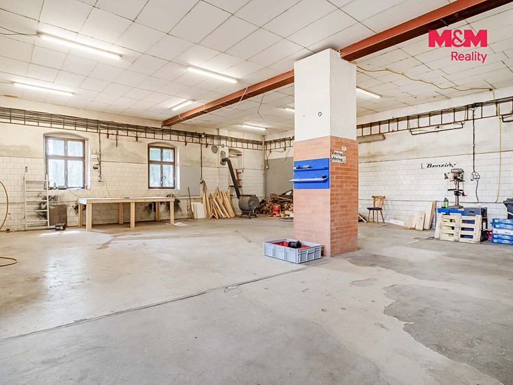 Prodej komerčního prostoru, 810 m² (30 z 30)