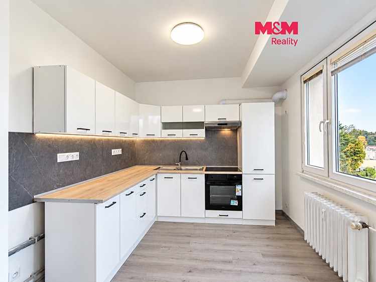 Prodej bytu 3+kk, 64 m² (1 z 12)