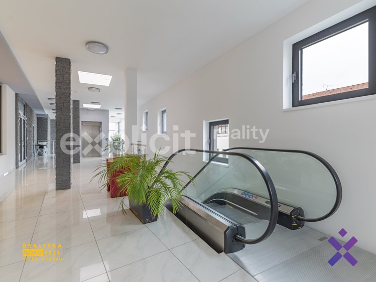 Комерційне приміщення в оренду, 72 м² (8 з 18)
