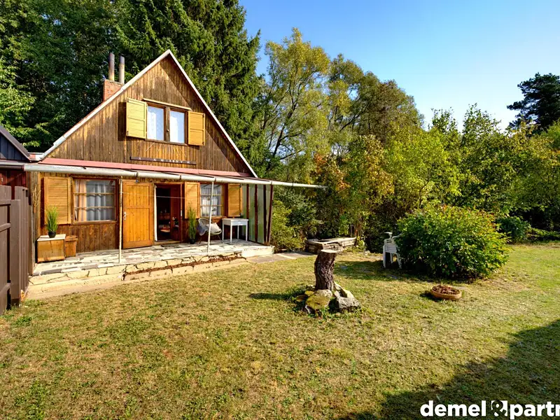 Prodej chaty 47 m², pozemek 798 m², Čechočovice – náhled fotky 1