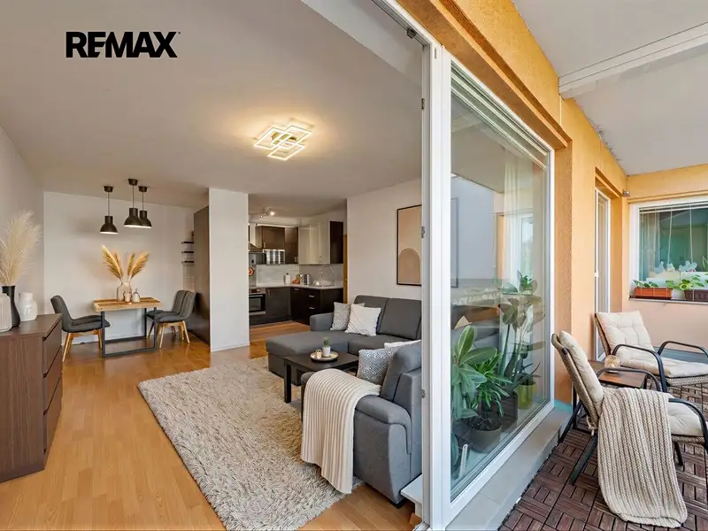 Prodej bytu 3+kk 79 m², Praha – náhled fotky 1