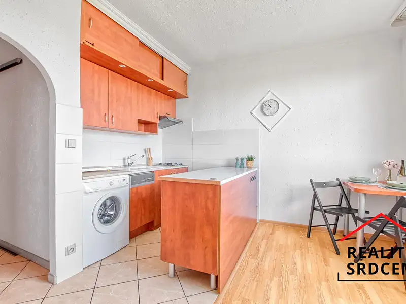 Pronájem bytu 1+1 37 m², Karviná – náhled fotky 2