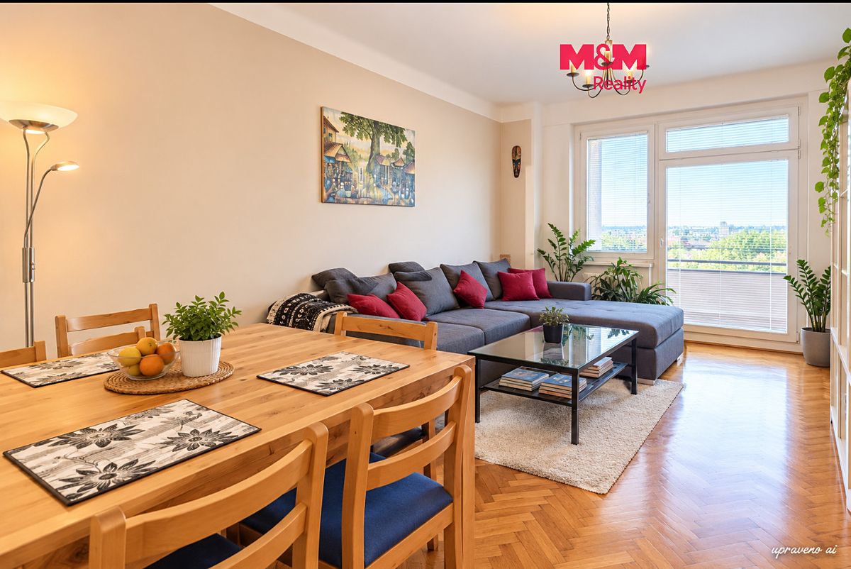Pronájem bytu 2+1 70 m², Praha – fotka 1 z 3