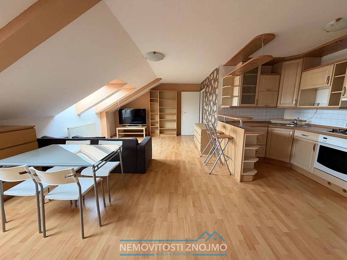 Pronájem bytu 2+kk 45 m²