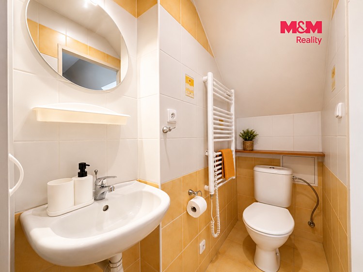 Комерційне приміщення на продаж, 272 м² (19 з 30)