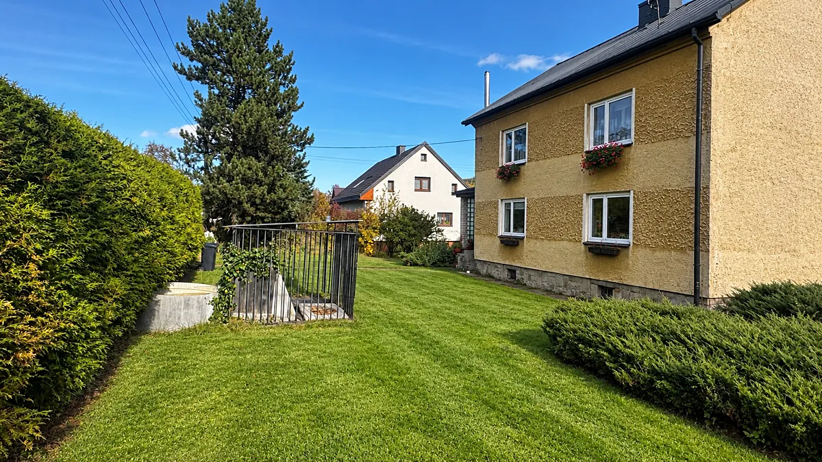 Prodej rodinného domu 228 m², pozemek 1402 m²