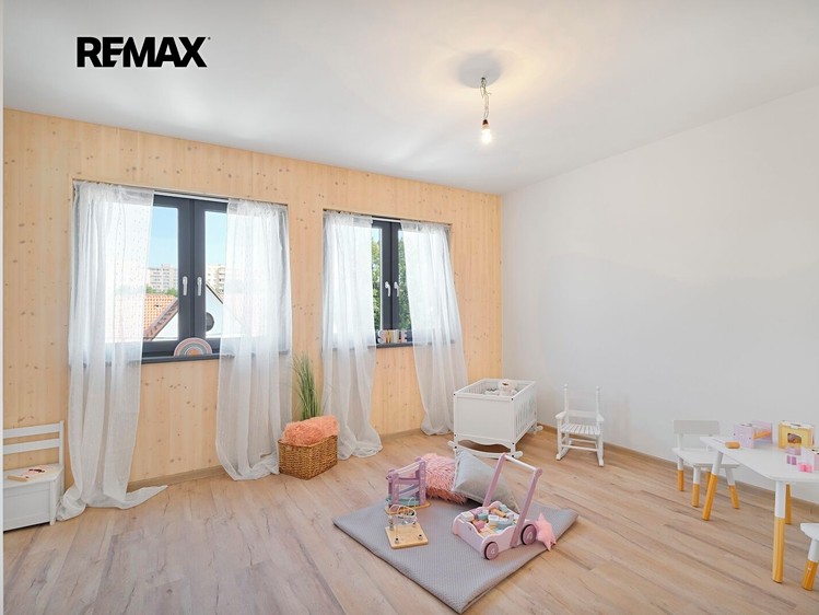 Квартира 4+kk на продаж, 92 м² (8 з 14)