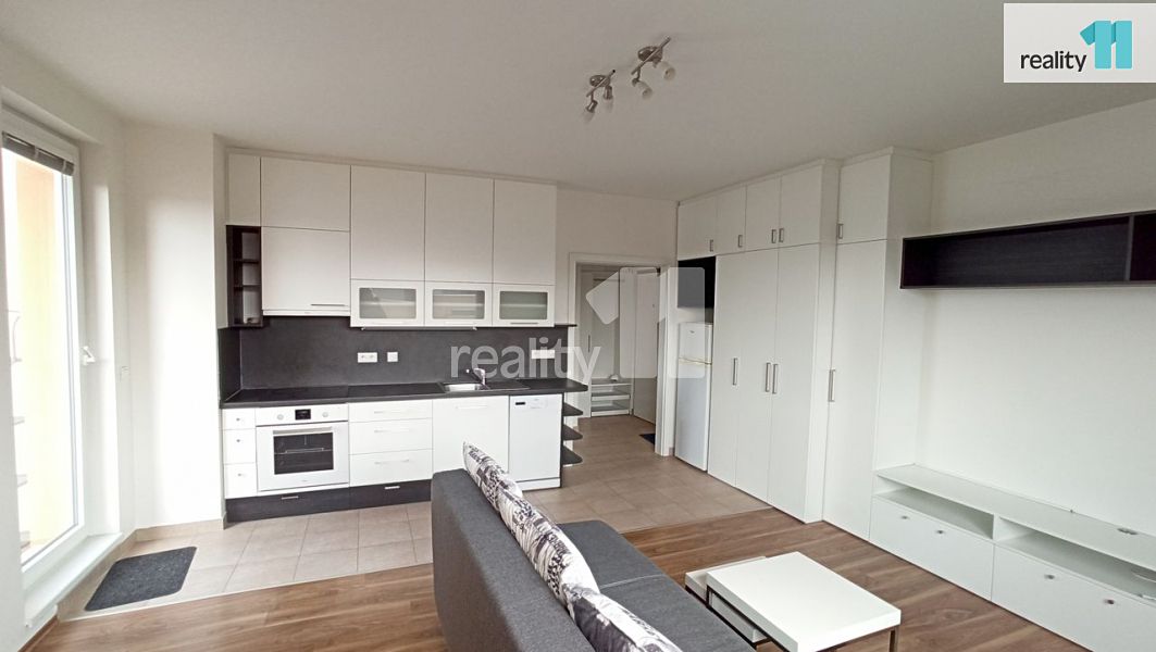 Pronájem bytu 2+kk 43 m²